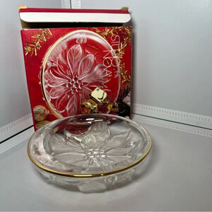 VTG Studio Nova Glass Guilded Poinsettia Round Tray Candy Dish